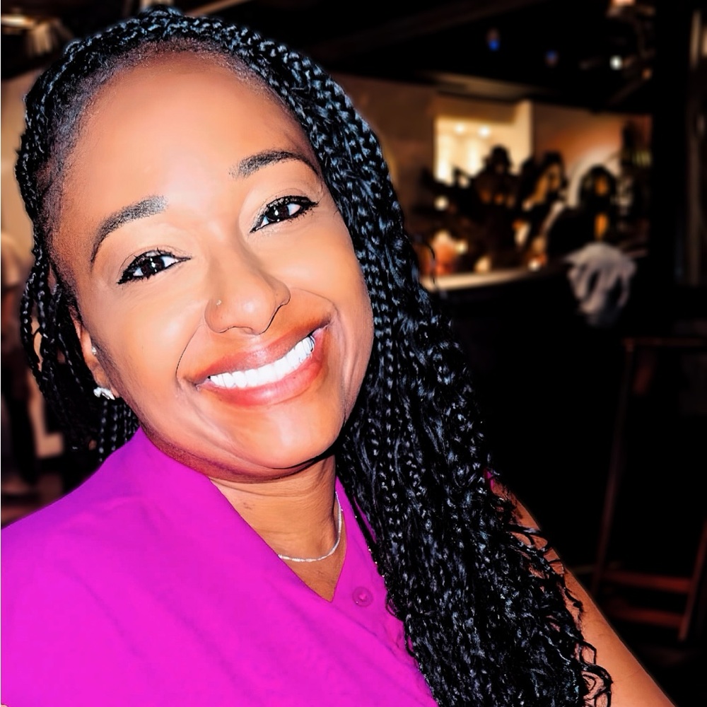 Meet your Posher, Lisa